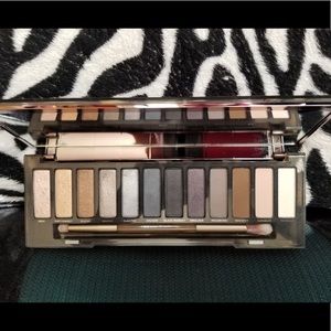 U.D. Naked Smoky Palette